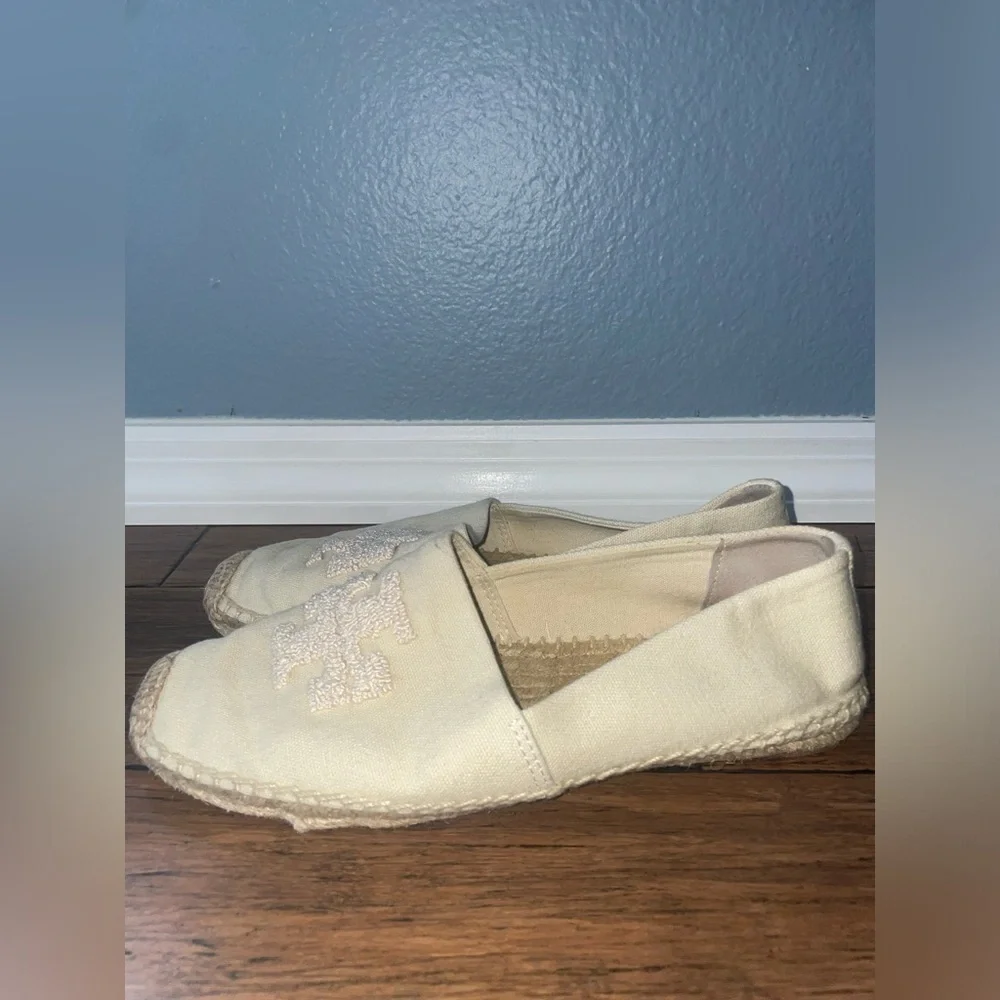 Cream Tory Burch Espadrilles miller flat logo loafers